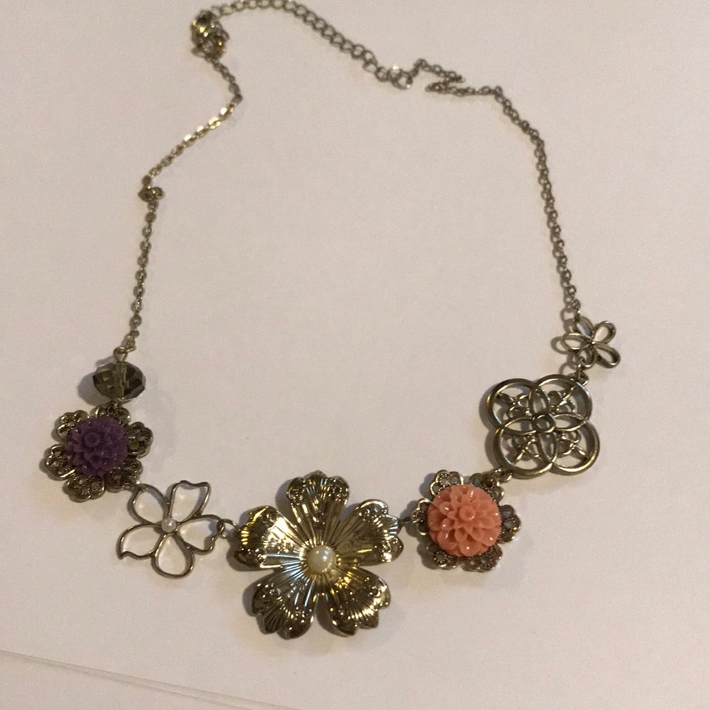 Floral statement necklace